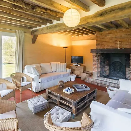 Gîte Gîtes de France® - Le Long Fresnay Etaimpuis